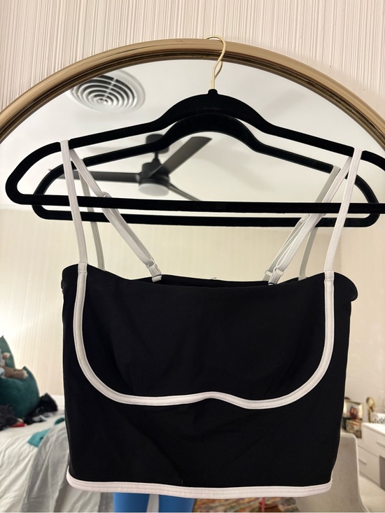 ALO Yoga Tops - ALO Yoga Black Bandeau Crop Top with White Trim